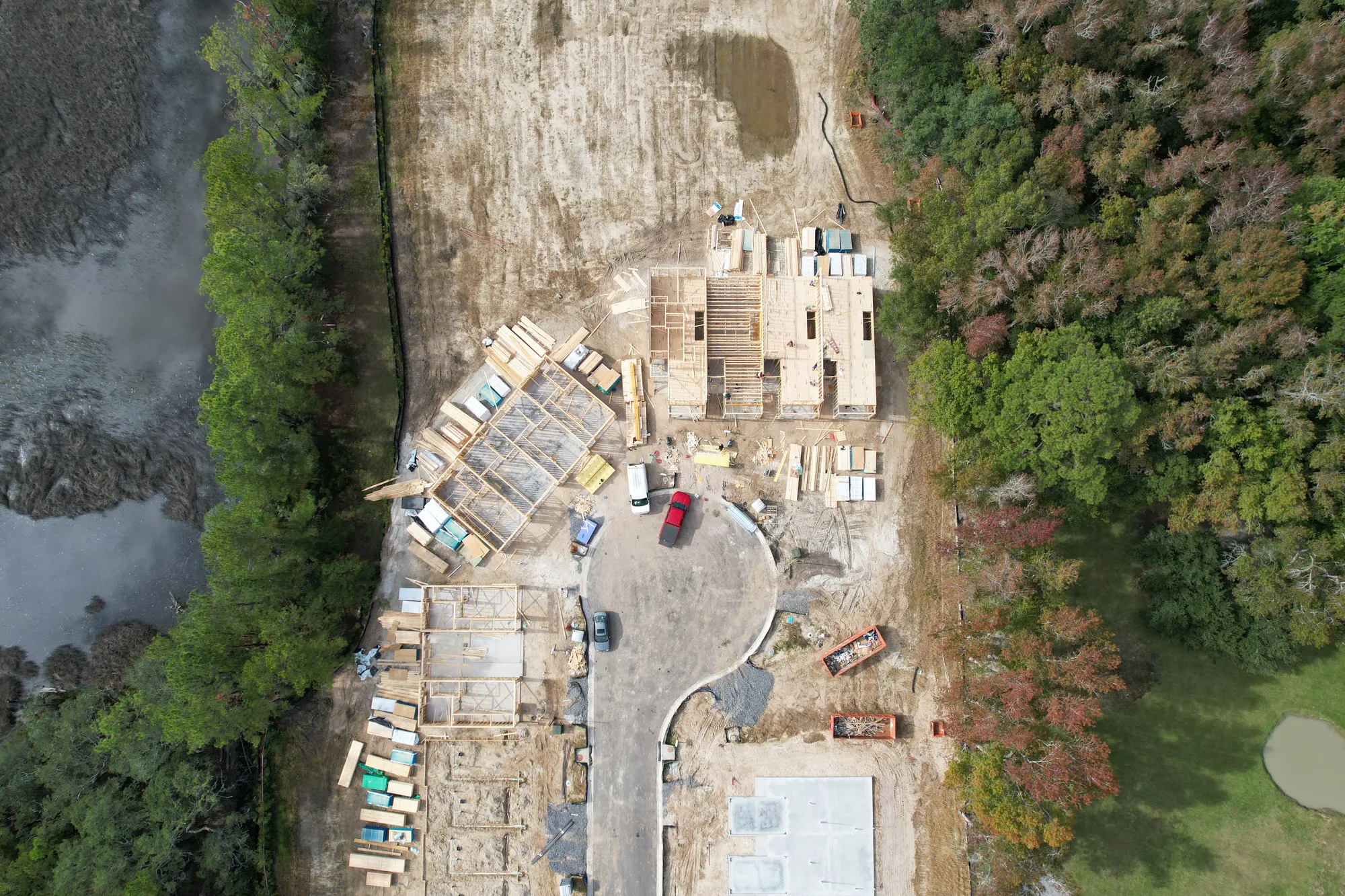 Reve on the Creek - Image 10